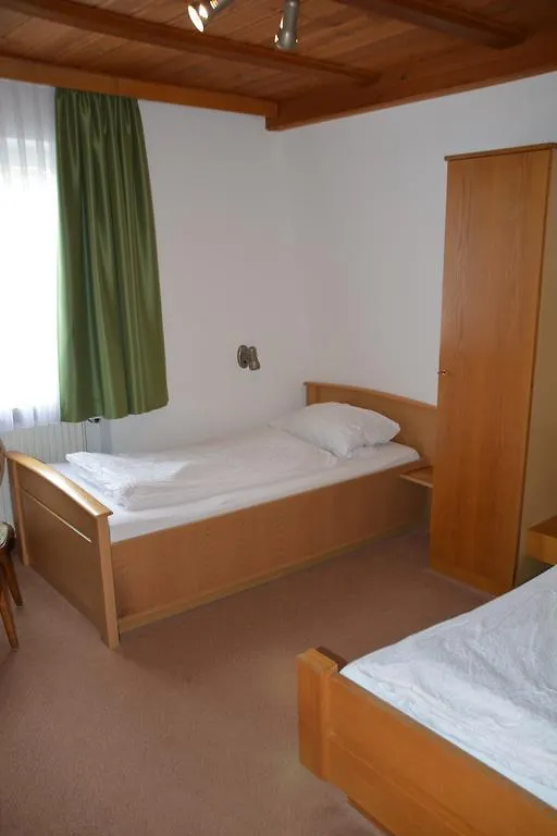 ** Pensión Pension Hofmann-Schmoelzer Rothenburg ob der Tauber Alemania